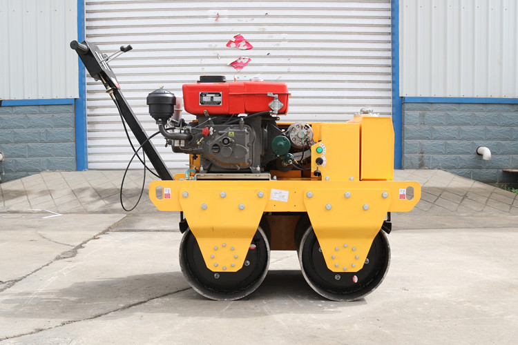 對于小型手扶壓路機(jī)的這些使用環(huán)境您要明白！